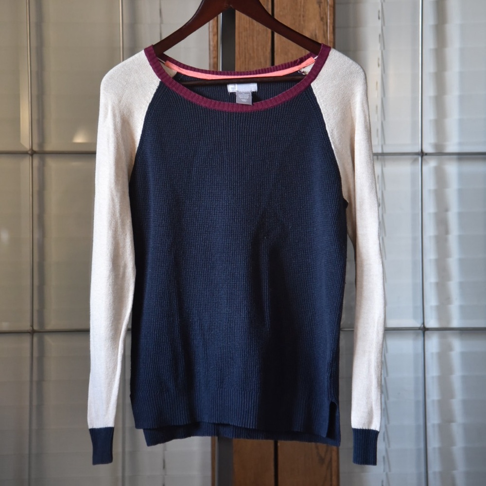 Lightweight Wool Blend Sweater